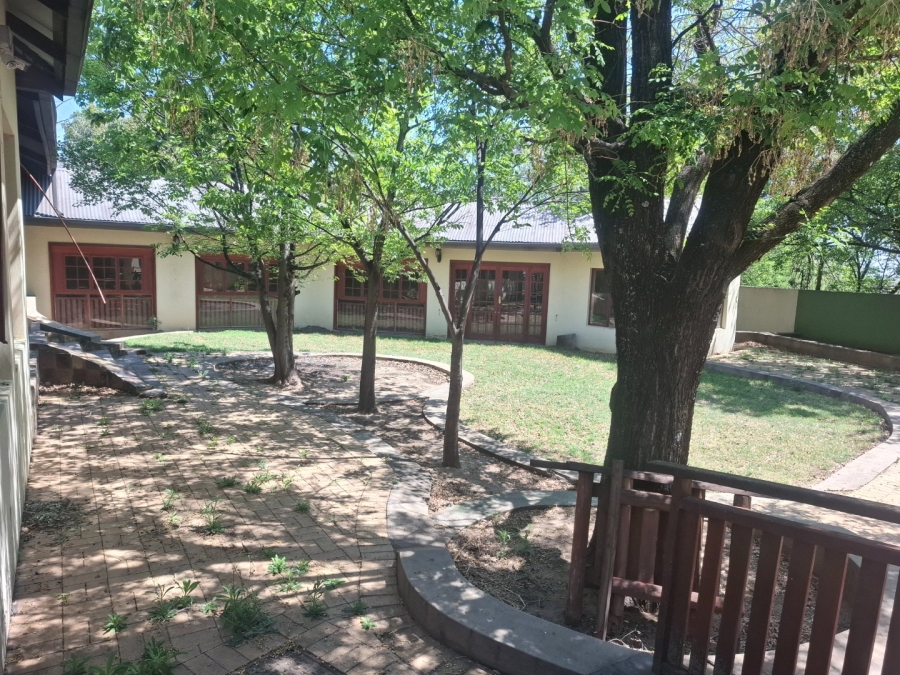 To Let 4 Bedroom Property for Rent in Suidrand Free State